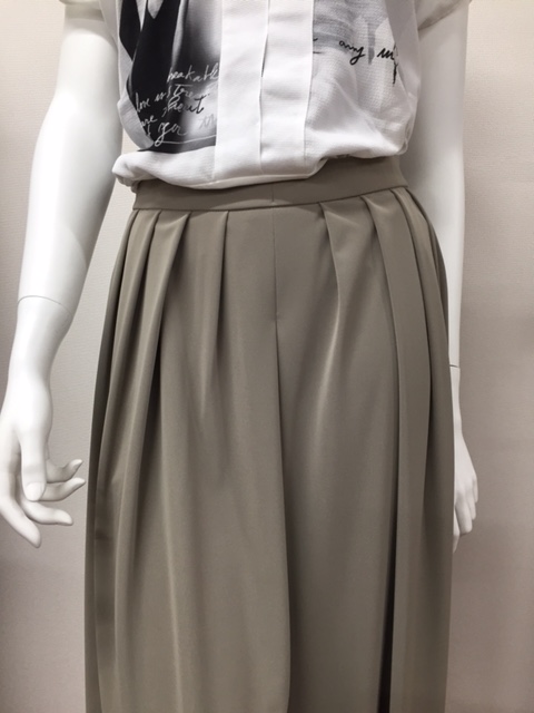 40代のぽっちゃりさんでも大丈夫なワイドパンツの選び方