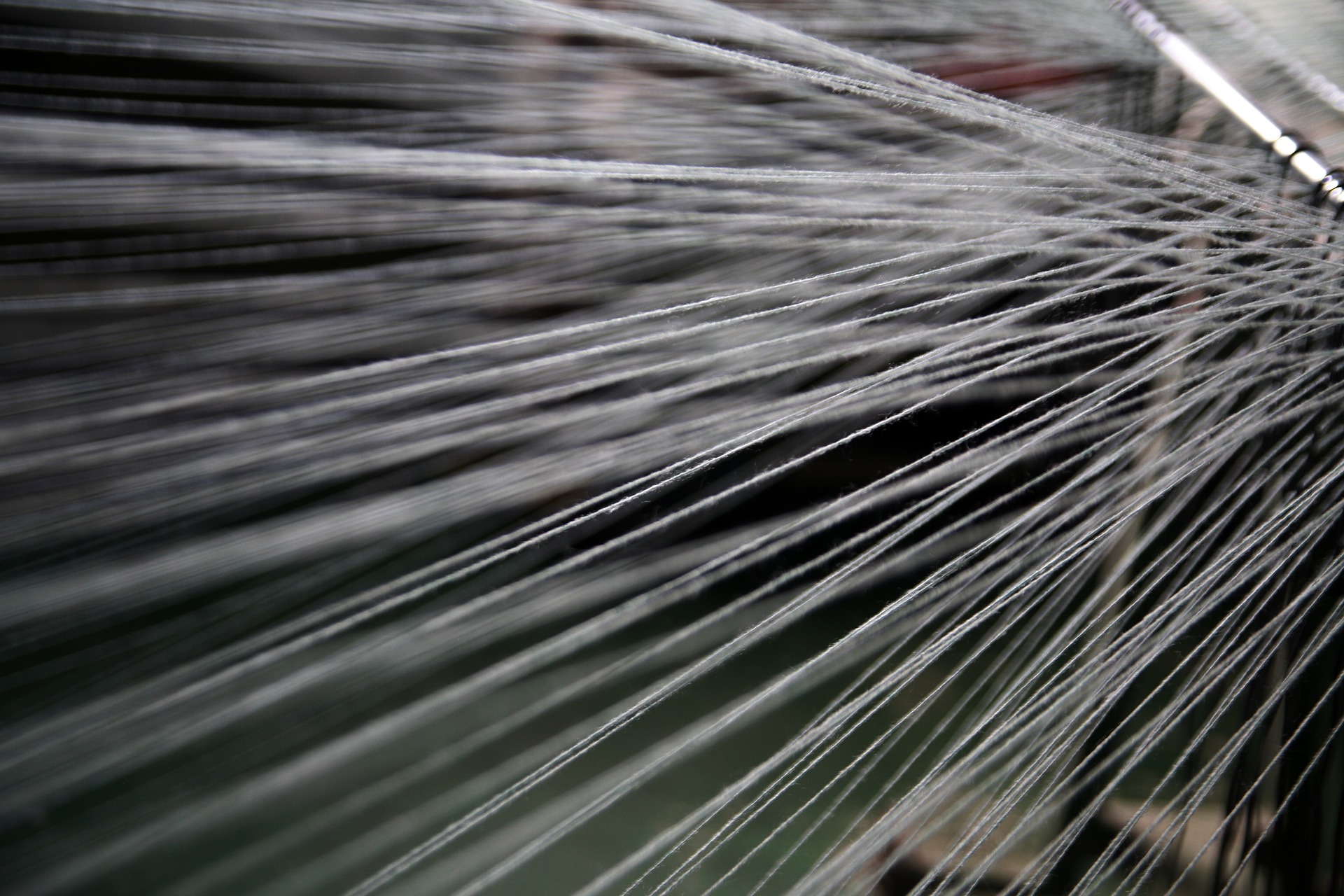 ハイテンション素材の3つの魅力