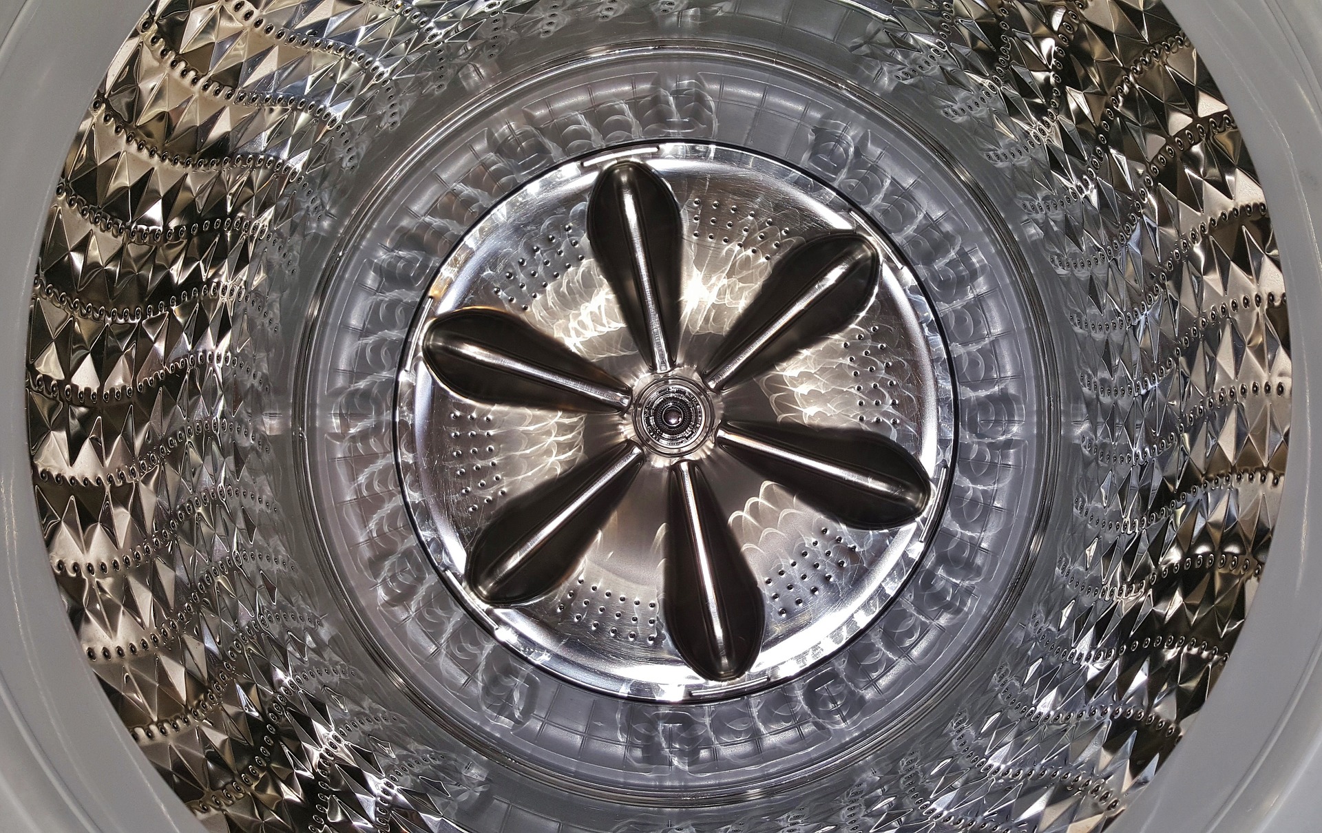 知っておくと便利。上手にお洗濯するための取扱表示の見方